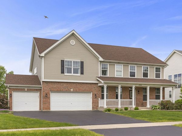 12814 Grande Poplar Circle, Plainfield, IL 60585