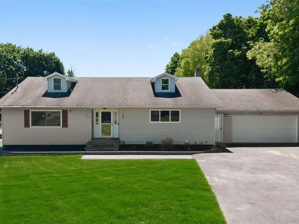 69 Silver Spring Road , New Windsor, NY 12553
