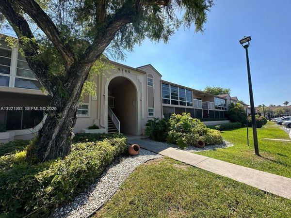 4760 NW 102nd Ave , Unit 104-12, Doral, FL 33178