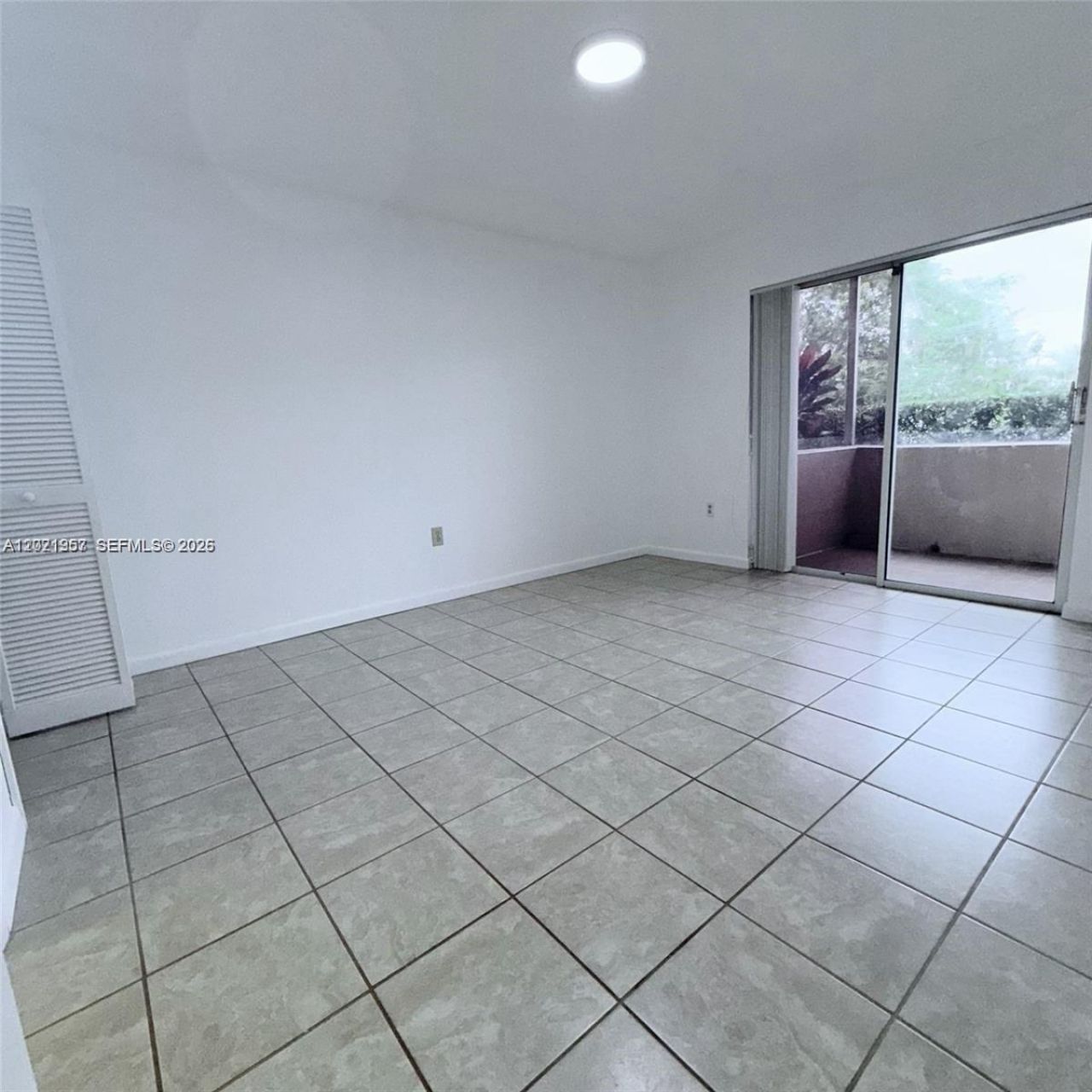 4760 NW 102nd Ave , Unit 104-12, Doral, FL 33178 Photo