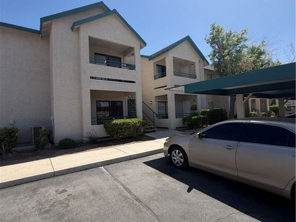 5271 Lindell Road , Unit 202, Las Vegas, NV 89118