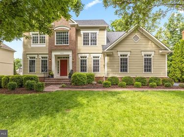 8020 AMSTERDAM COURT, GAINESVILLE, VA 20155