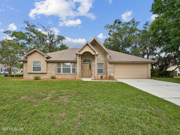 6076 BERMUDA Drive, Fleming Island, FL 32003
