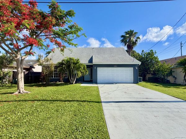 6048 Garrett Street, Jupiter, FL 33458