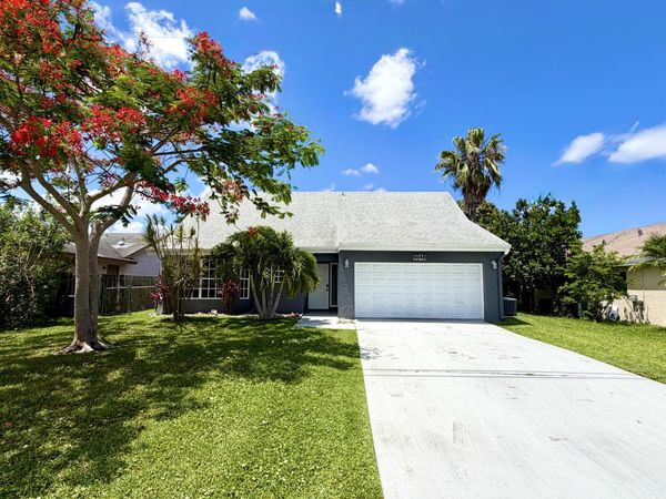 6048 Garrett Street, Jupiter, FL 33458