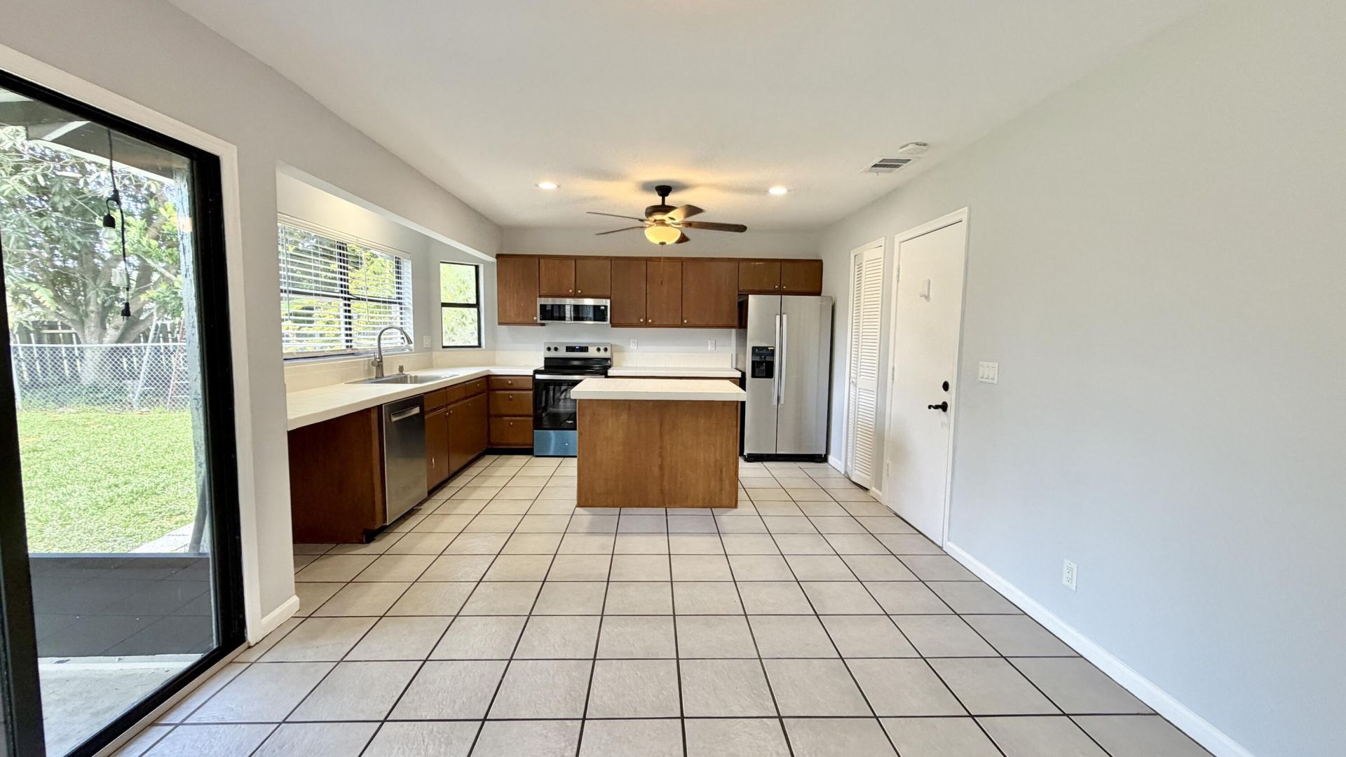 6048 Garrett Street, Jupiter, FL 33458 Photo