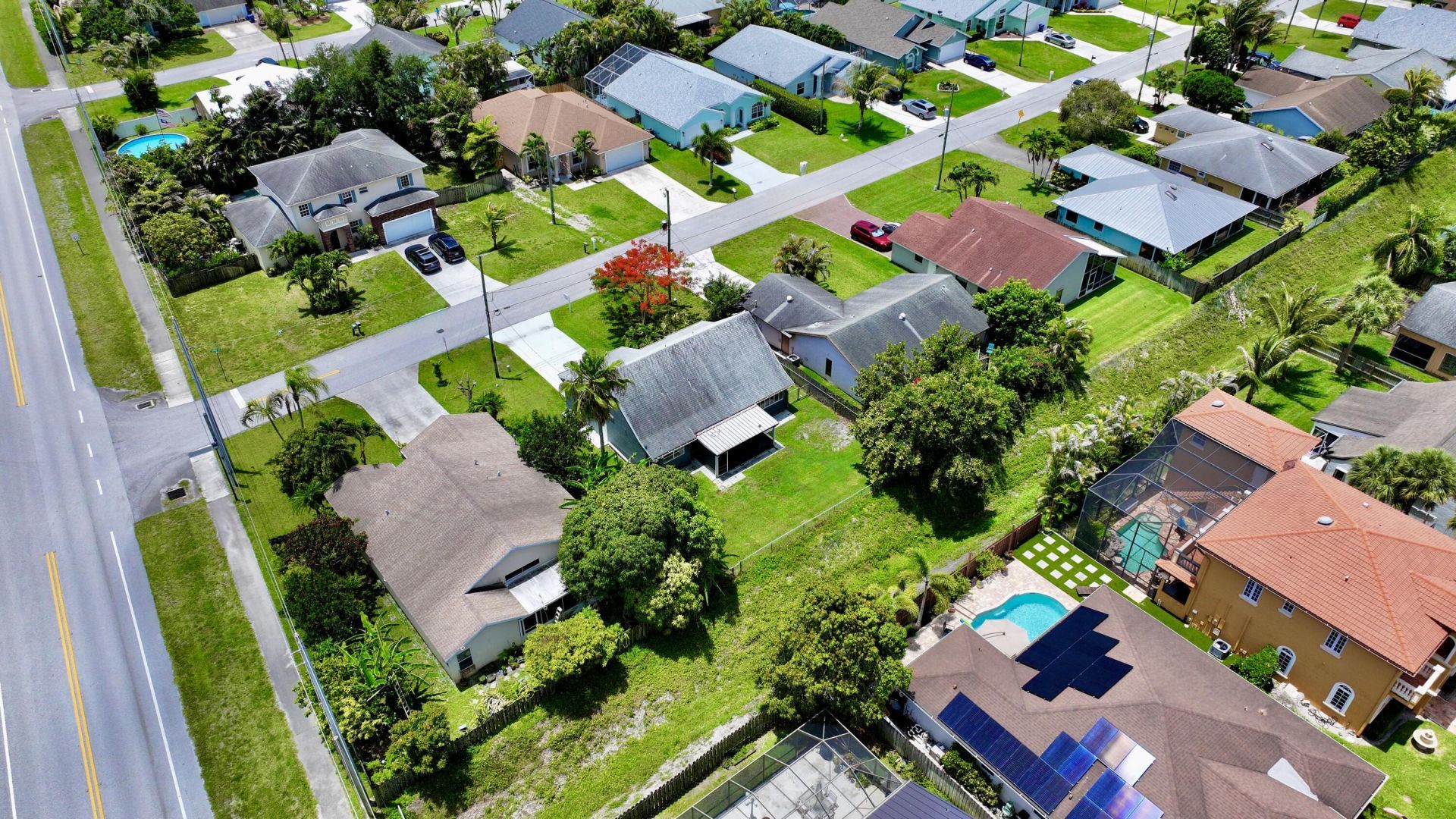 6048 Garrett Street, Jupiter, FL 33458 Photo