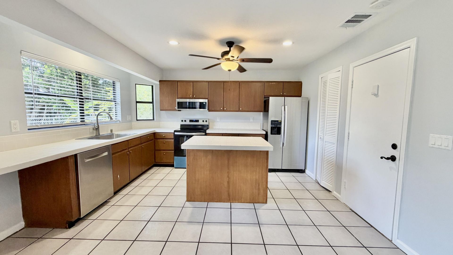 6048 Garrett Street, Jupiter, FL 33458 Photo