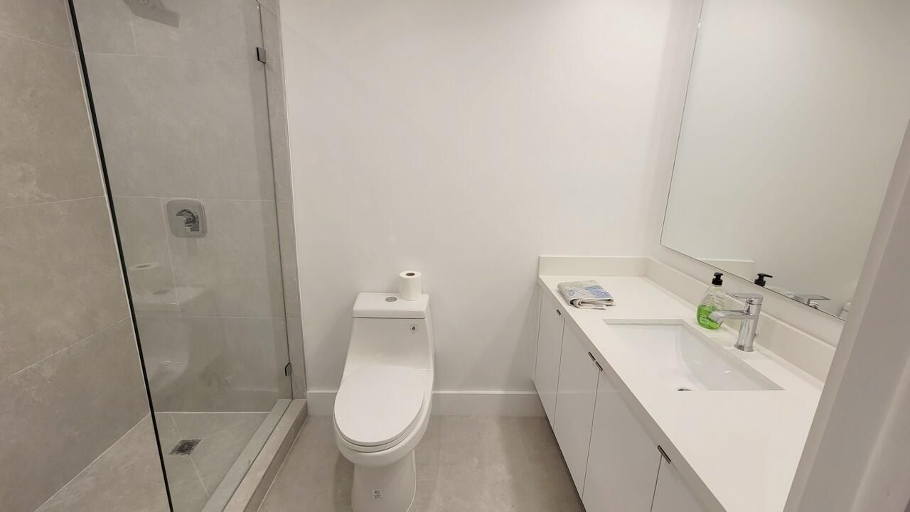 185 SE 14th Terrace, Unit 2402, Miami, FL 33131 Photo
