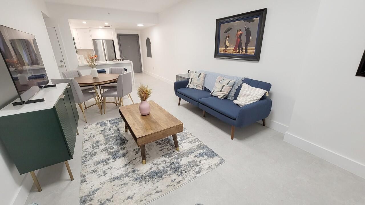 185 SE 14th Terrace, Unit 2402, Miami, FL 33131 Photo