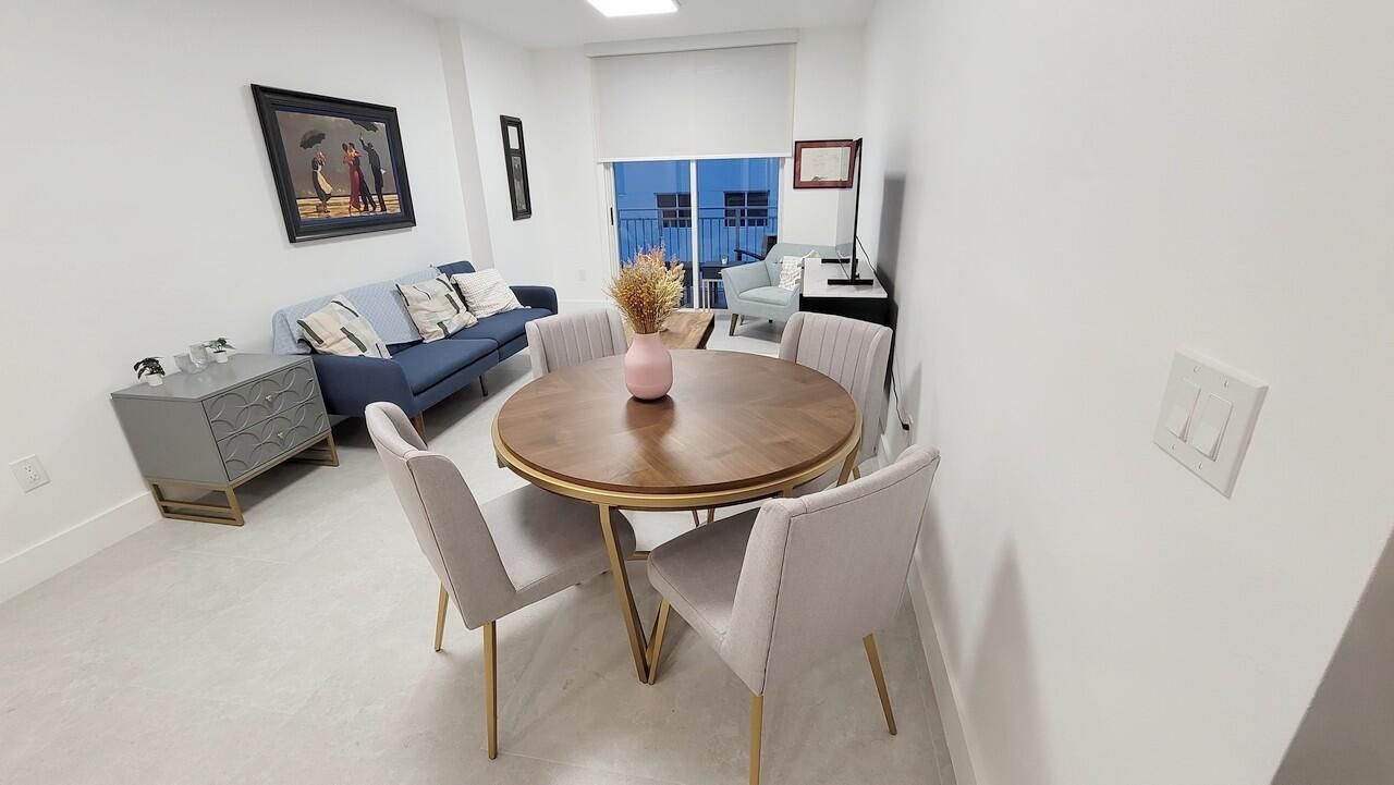 185 SE 14th Terrace, Unit 2402, Miami, FL 33131 Photo