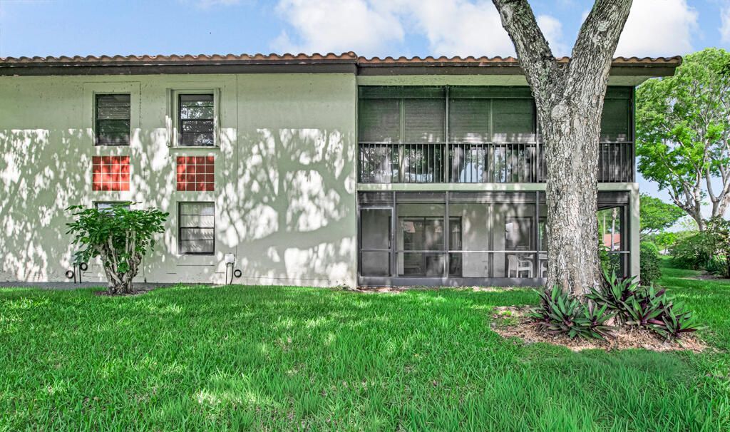10851 Palm Lake Avenue, Unit 101, Boynton Beach, FL 33437 Photo