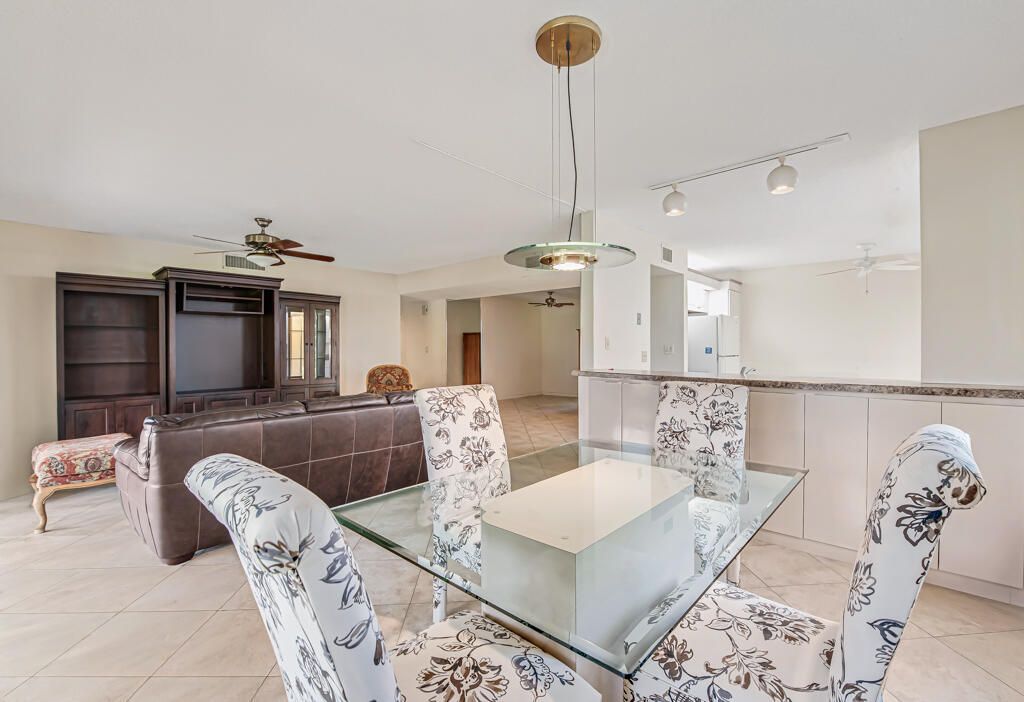10851 Palm Lake Avenue, Unit 101, Boynton Beach, FL 33437 Photo