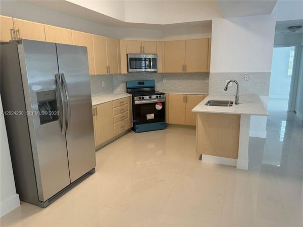 2851 Riverside Dr , Unit 205-N, Coral Springs, FL 33065
