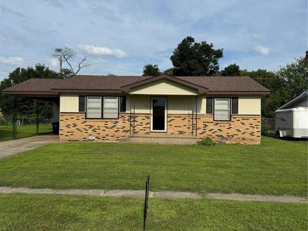 824 St. Anne, New Madrid, MO 63869