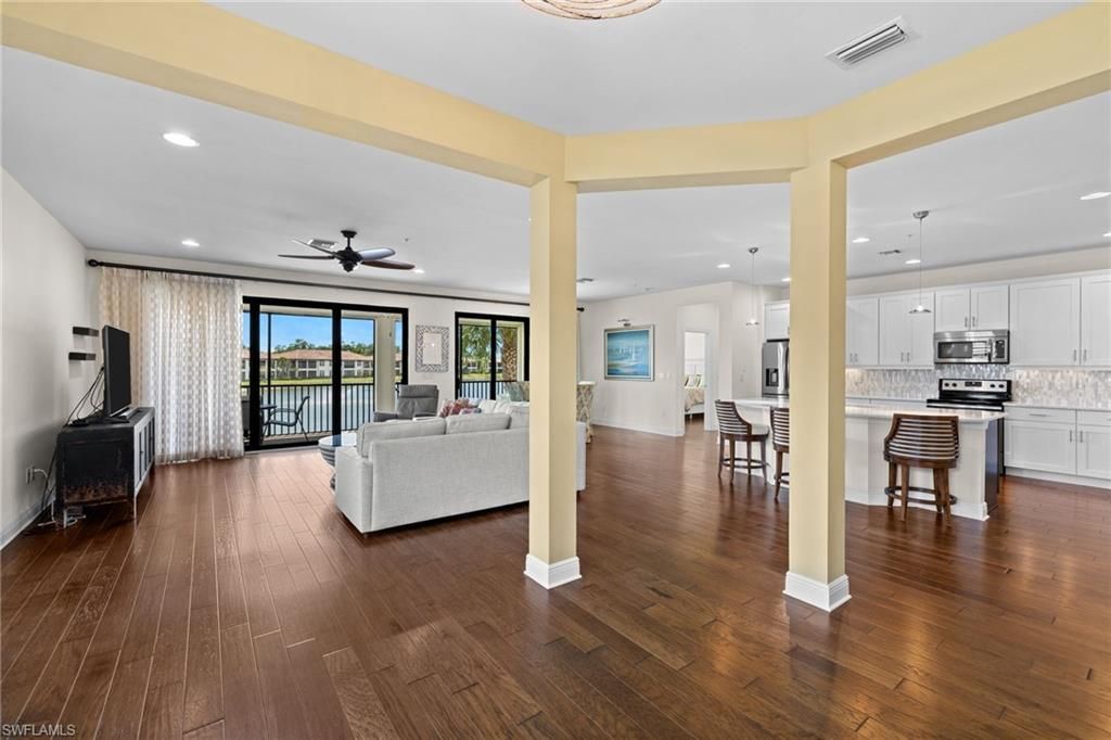 15209 Butler Lake Dr, Unit 201, Naples, FL 34109 Photo