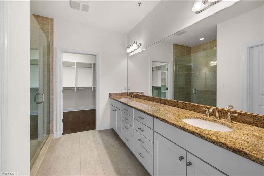 15209 Butler Lake Dr, Unit 201, Naples, FL 34109 Photo