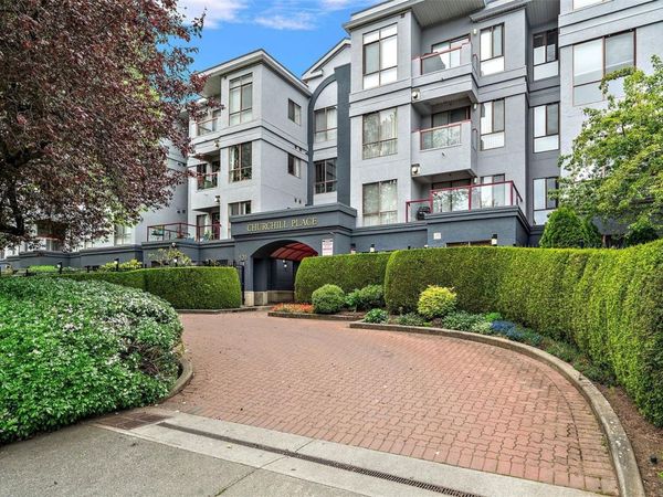 520 Dunedin St, Unit #205, Victoria, BC V8T 2L6