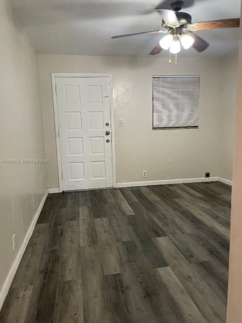 1225 NW 189th Ter , Miami Gardens, FL 33169 Photo