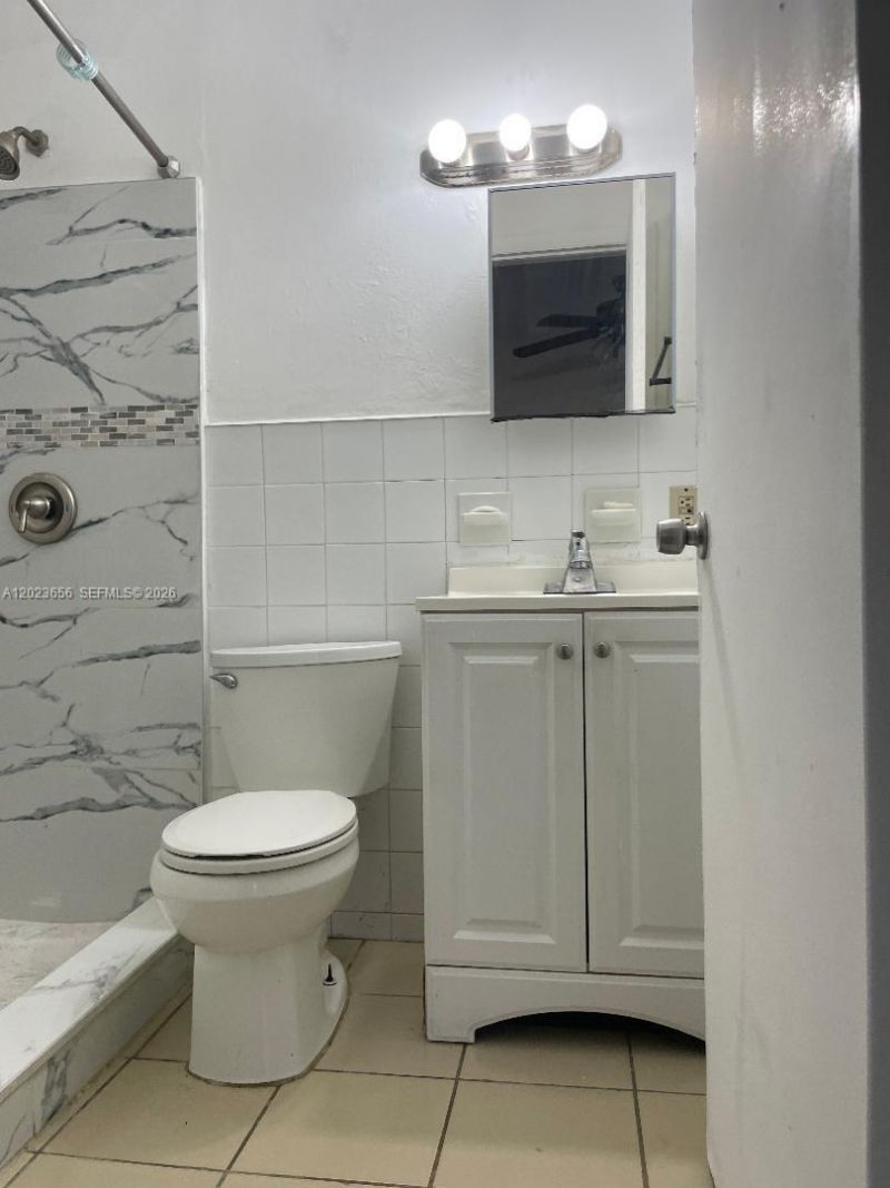1225 NW 189th Ter , Miami Gardens, FL 33169 Photo