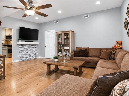 6342 Larry Way, North Highlands, CA 95660 Photo