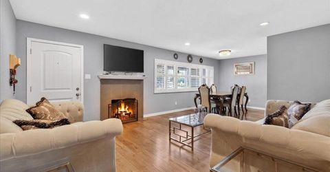 6342 Larry Way, North Highlands, CA 95660 Photo