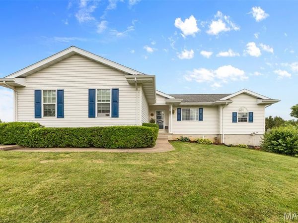 88 Trophy Drive, Farmington, MO 63640