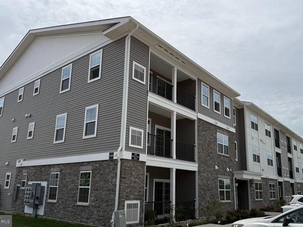 2201 PRINCE HALL DRIVE , PENNINGTON, NJ 08534