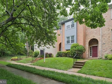 1968 HOPEWOOD DRIVE, FALLS CHURCH, VA 22043