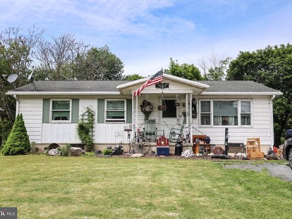 223 E BACON STREET , POTTSVILLE, PA 17901