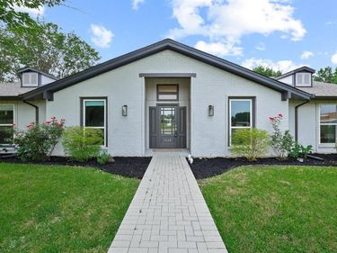 7668 La Cosa Drive, Dallas, TX 75248