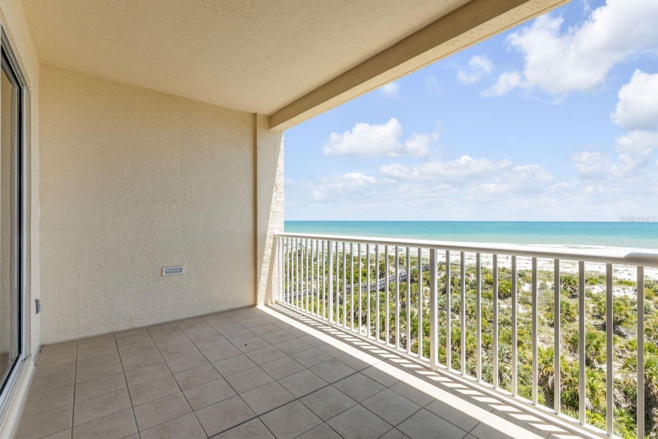 253 Minorca Beach Way, Unit 604, New Smyrna Beach, FL 32169 Photo