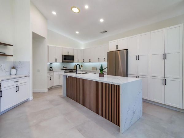67568 S Laguna Drive, Cathedral City, CA 92234