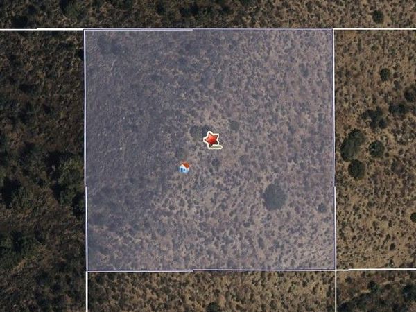 88 Vic Ave M-8, Palmdale, CA 93551