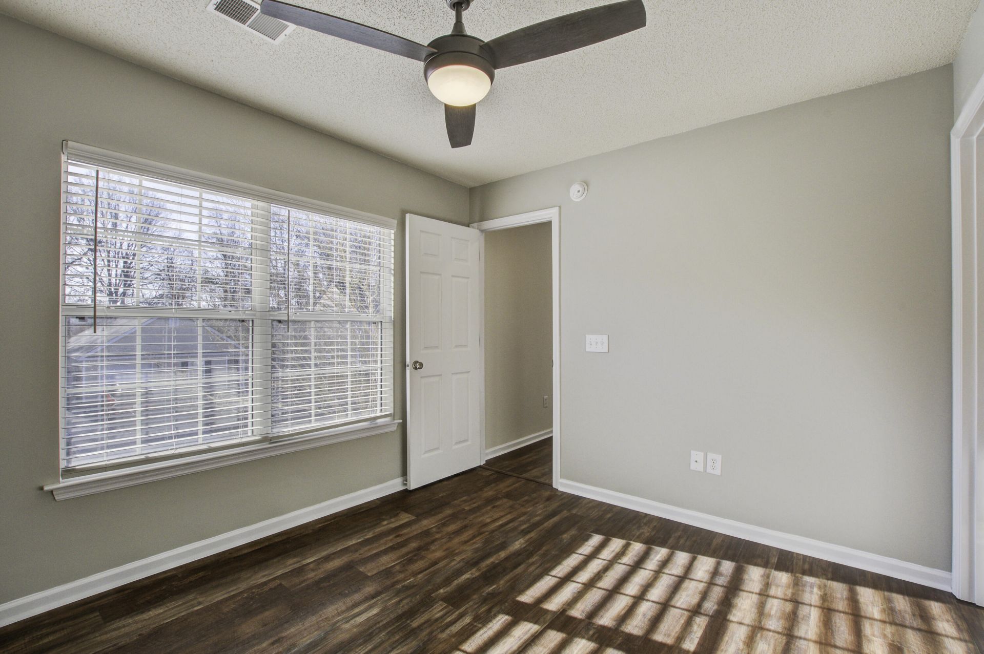 88 Blue Jasmine Lane Photo 28