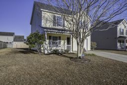 88 Blue Jasmine Lane photo 4