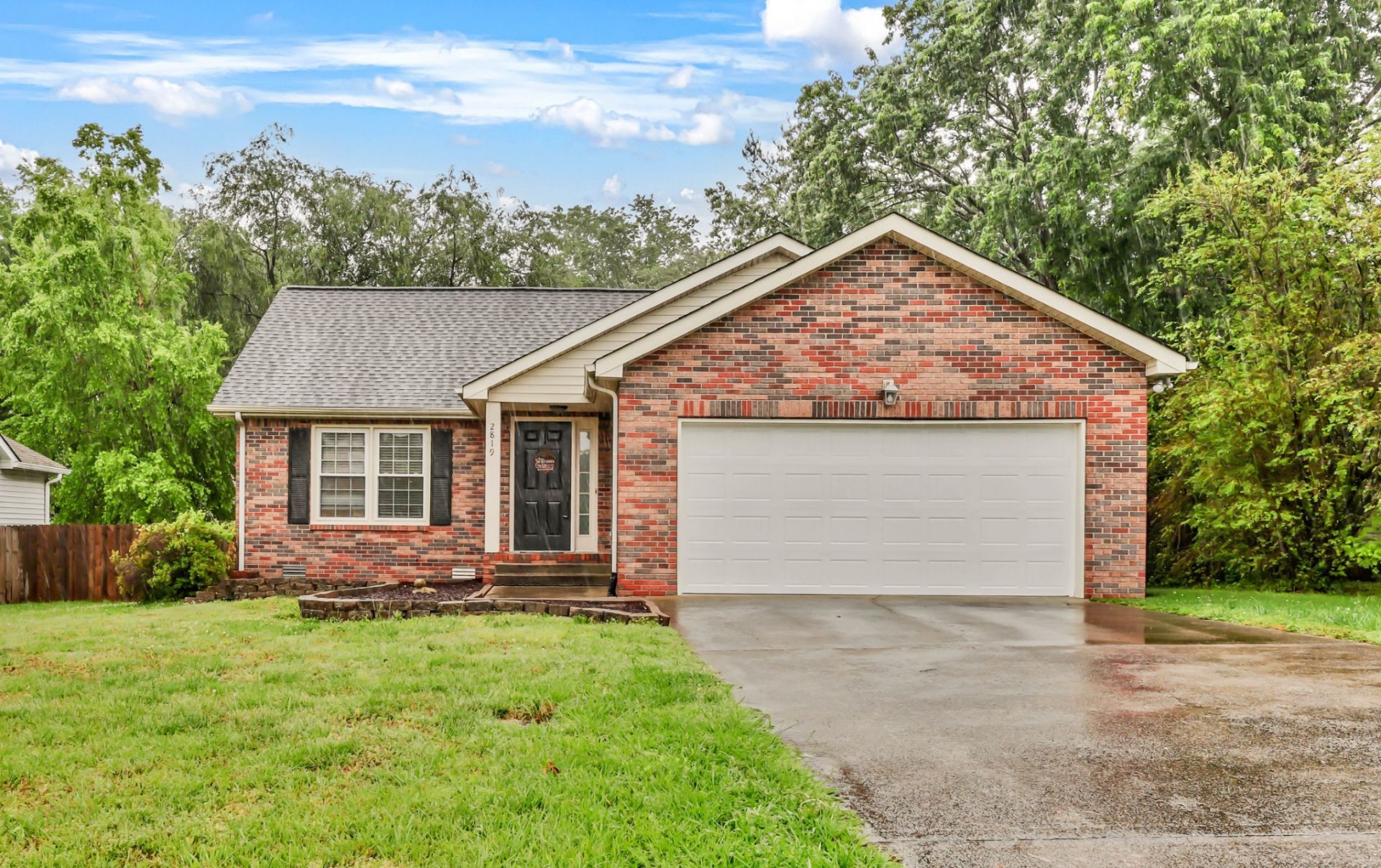 2819 Fenton Ct, Clarksville, TN 37040 Main Photo