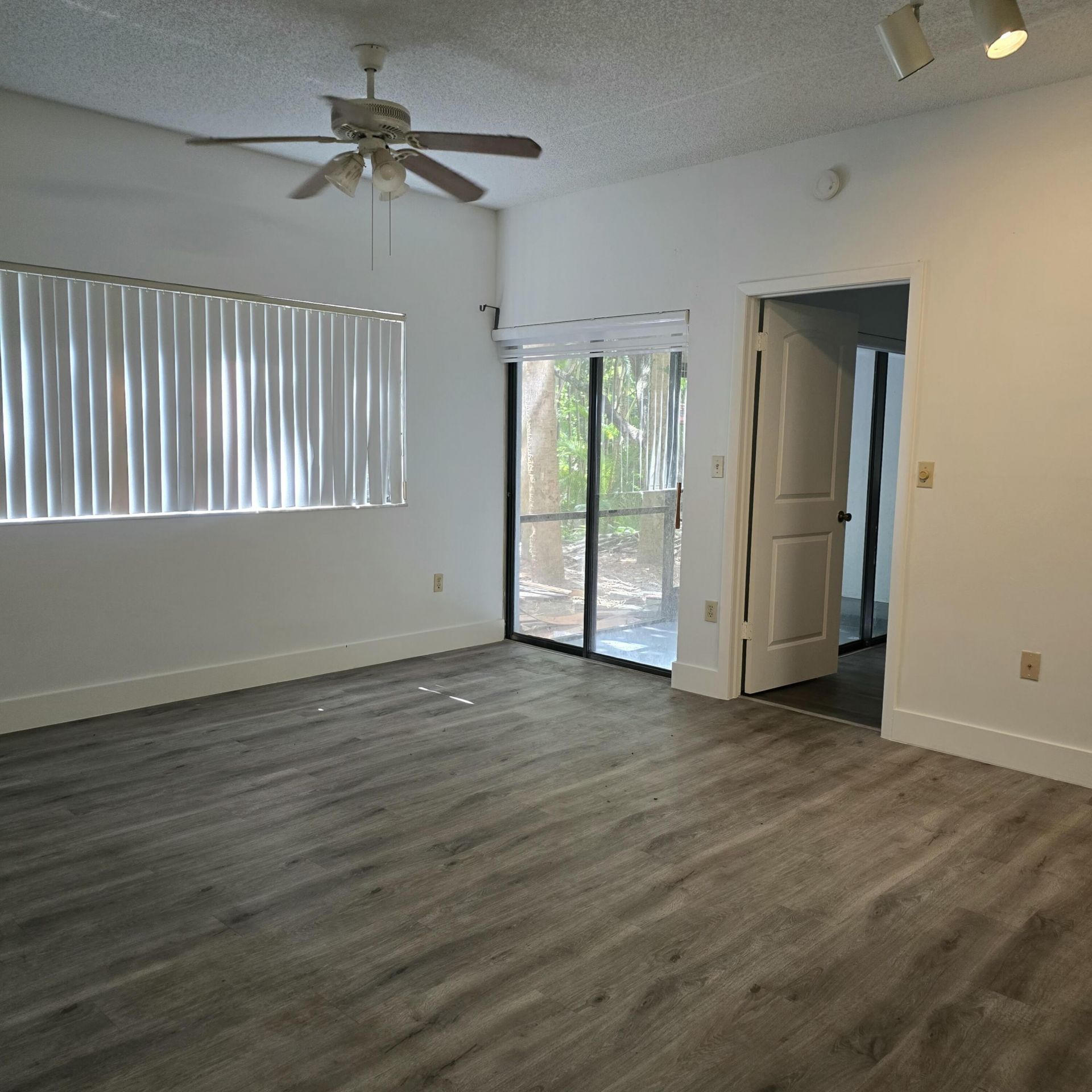 2445 SW 18th Terrace, Unit 902, Fort Lauderdale, FL 33315 Photo