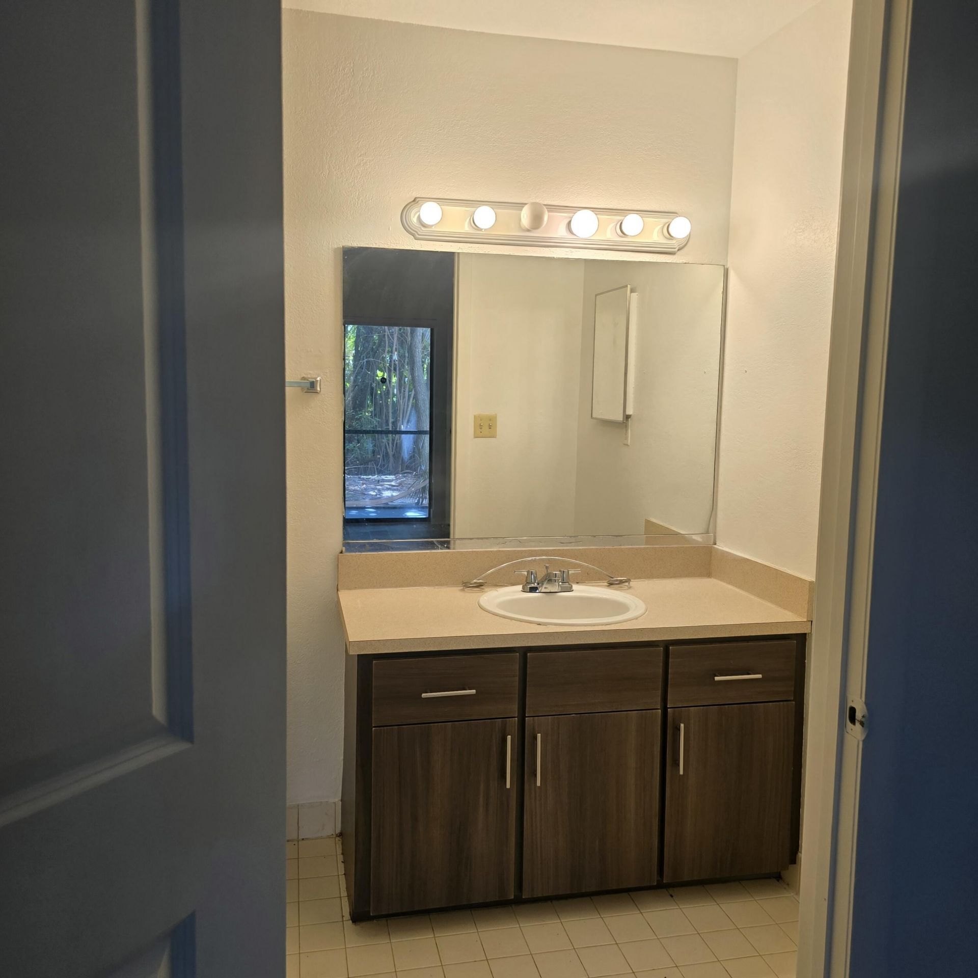 2445 SW 18th Terrace, Unit 902, Fort Lauderdale, FL 33315 Photo