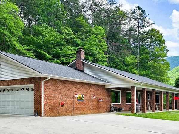45 Sulpher Ln, Andrews, NC 28901