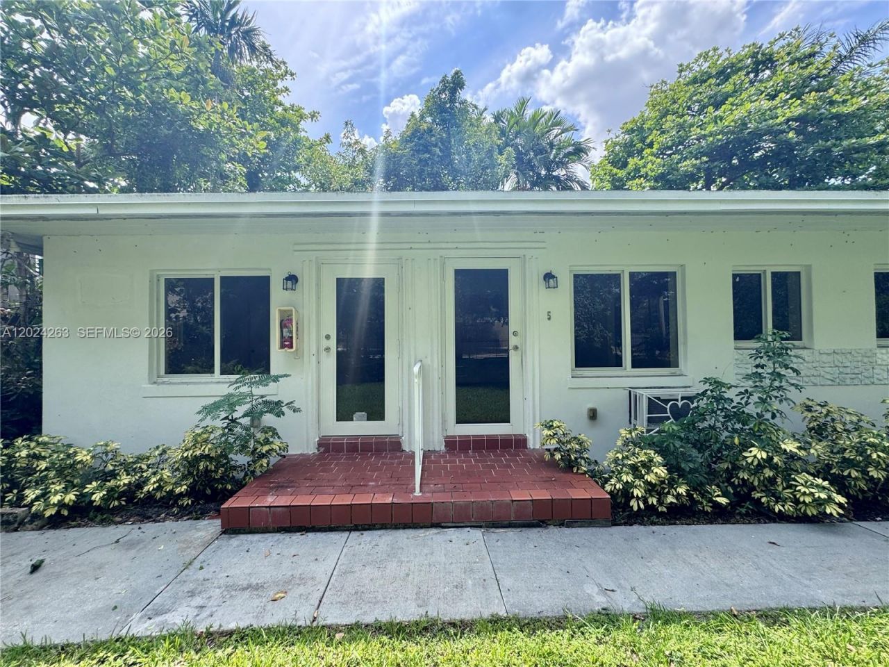 8440 NE 1st Ave, Unit 5, Miami, FL 33138 Photo