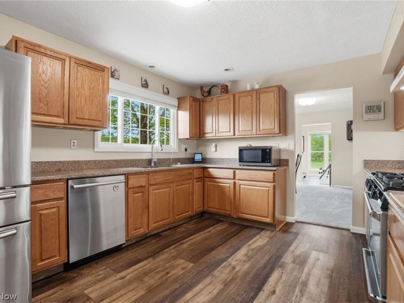 16159 & 16167 Gar Highway, Montville, OH 44064 Photo 17