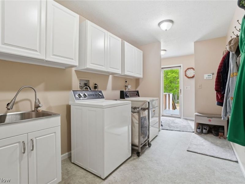 16159 Gar Highway, Montville, OH 44064 Photo 6