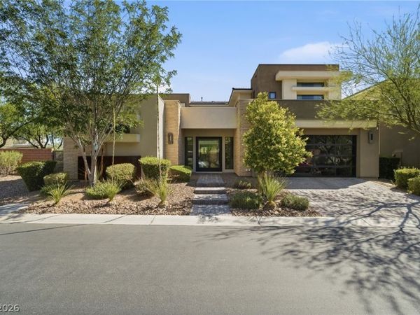 2 Garden Rain Drive, Las Vegas, NV 89135