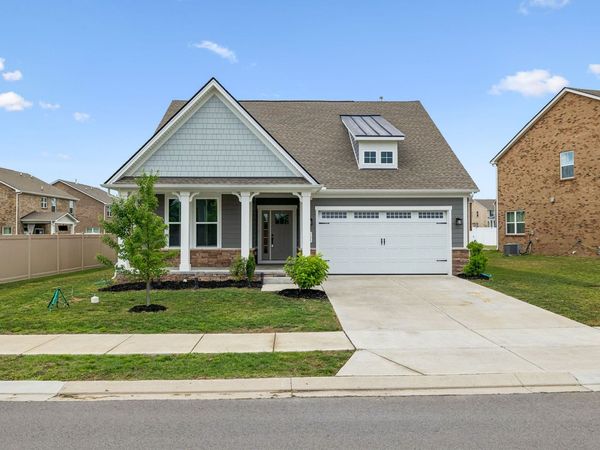 308 Grassy Glen Dr , Gallatin, TN 37066