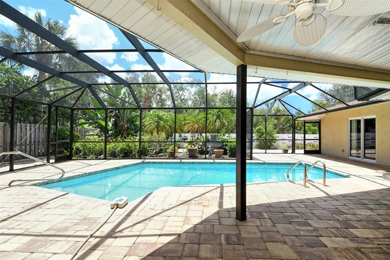 3140 Espanola Drive , Sarasota, FL 34239 Photo