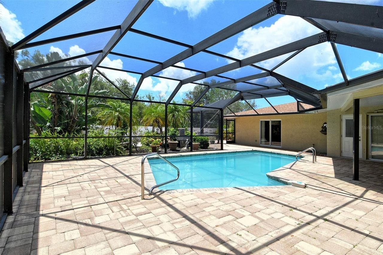 3140 Espanola Drive , Sarasota, FL 34239 Photo