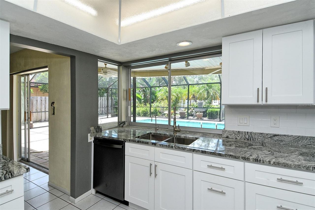 3140 Espanola Drive , Sarasota, FL 34239 Photo
