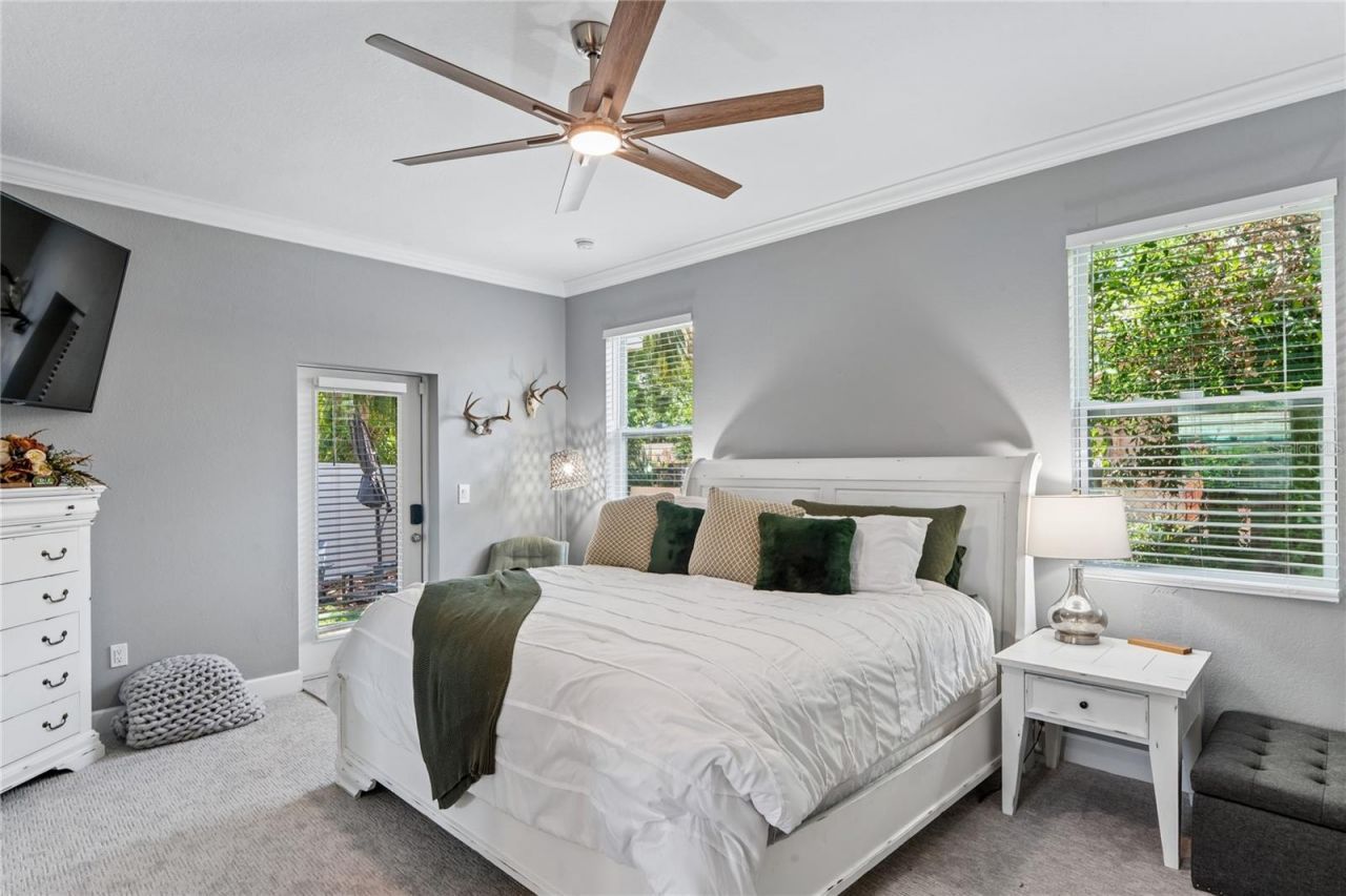 2424 12th Street S, Saint Petersburg, FL 33705 Photo