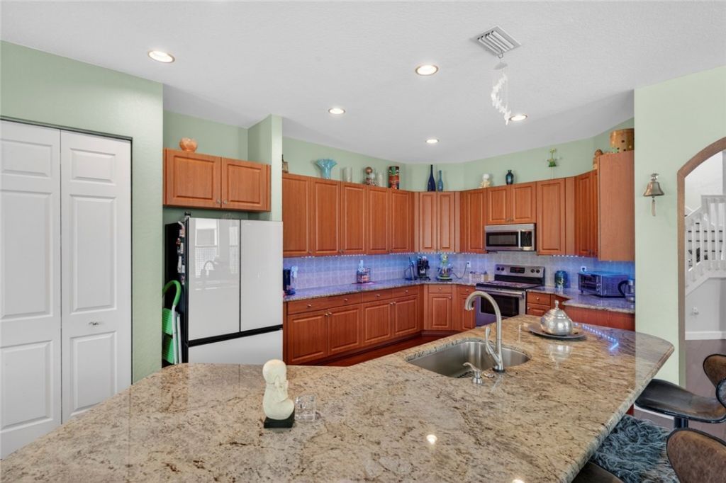 2001 Albany Terrace Sw, Vero Beach, FL 32968 Photo